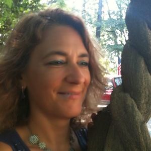 Meet your Posher, Debra-jane